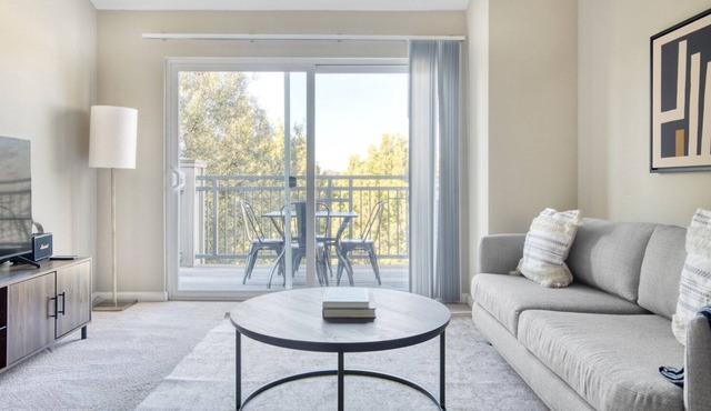 Dreamy Sunnyvale 2BR w/ W/D, Pool & Gym, walk to Google, by Blueground