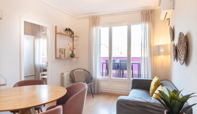 Dreamy sunsets in a central penthouse w/terrace