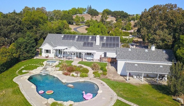 Dreamy White Farmhouse in Charming Solvang with a resortlike pool & huge jacuzzi