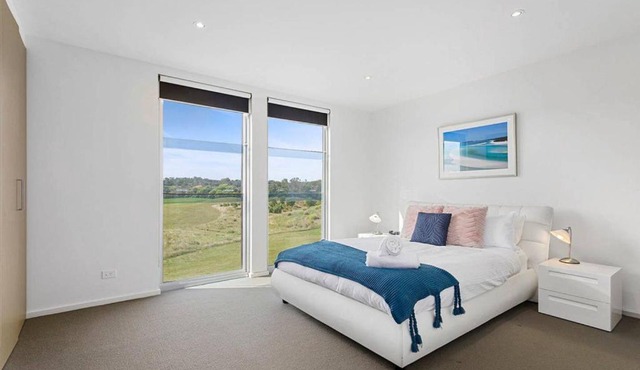 DREW Golfers Delight close to St Andrews Beach