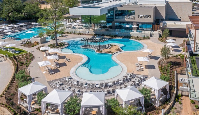 Drey Hotel