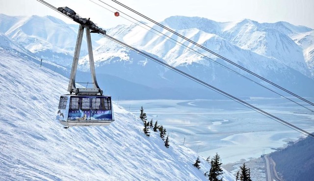 Drift to the Lift - Walk Almost Everywhere at Alyeska Resort from Bright Chalet!