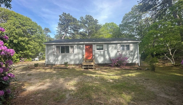 Driftwood Cottage Number 4 "The Lobster"