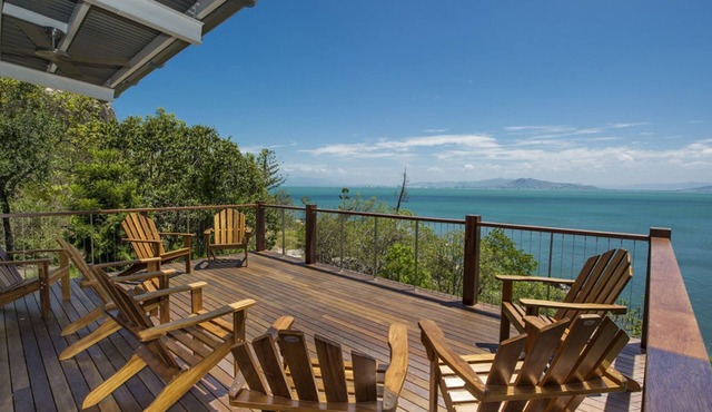 Driftwood, Nobby Headland
