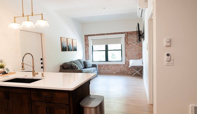 Driggs Theme: Suites of Lava #9