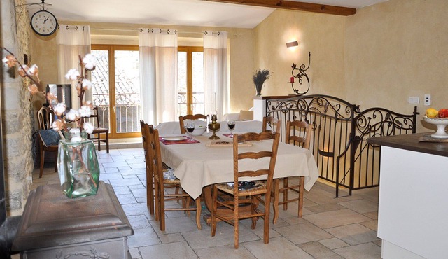 DROME PROVENCAL Cottages in Big House inside the Castle of Alencon