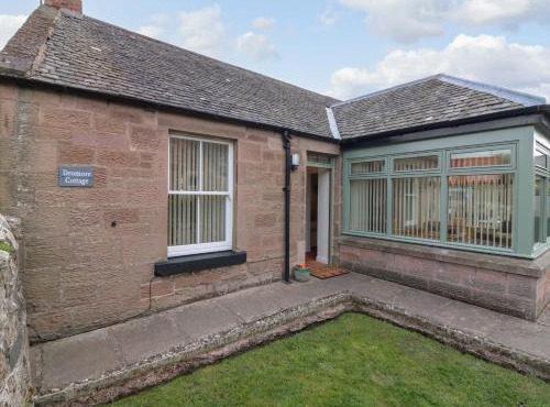 Dromore Cottage