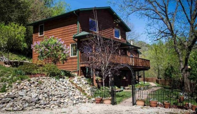 Drop Tine Ridge w/Hot Tub