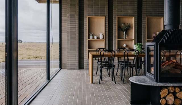 Drummond Estate ~ Daylesford Macedon Region ~ Luxe home with heated plunge pool