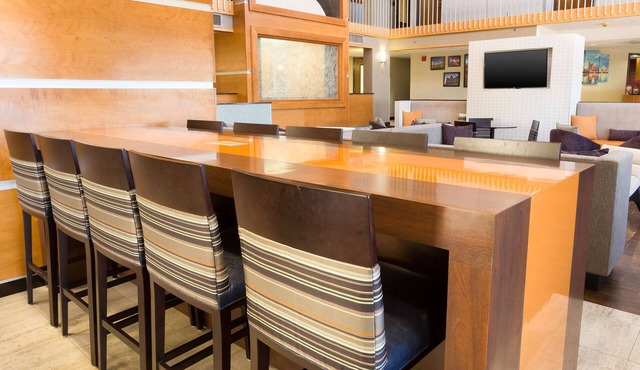 Drury Inn & Suites Austin North