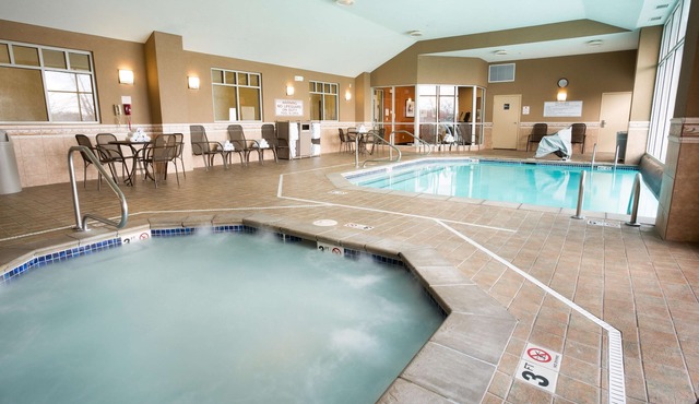 Drury Inn & Suites Columbus Grove City