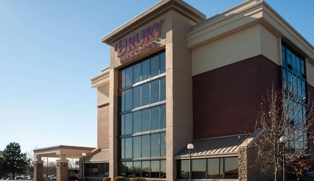 Drury Inn & Suites Kansas City Airport