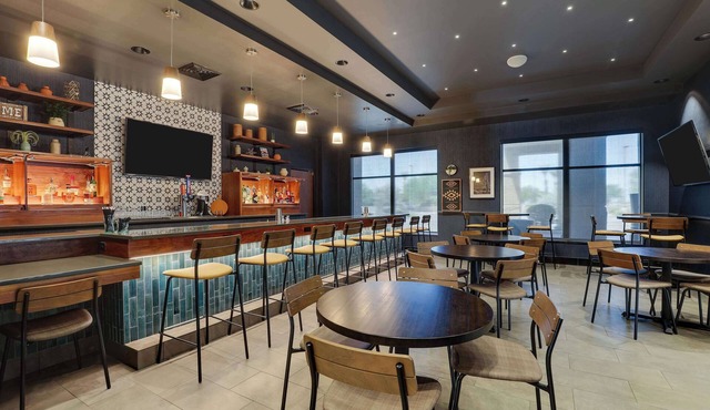 Drury Inn & Suites Phoenix Chandler Fashion Center
