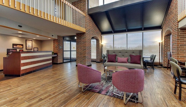 Drury Inn & Suites Poplar Bluff