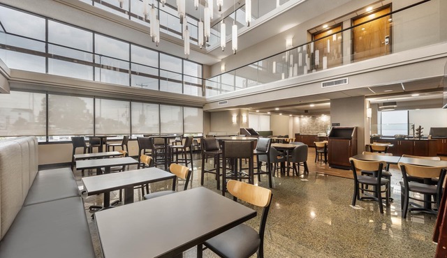 Drury Inn & Suites Springfield, MO