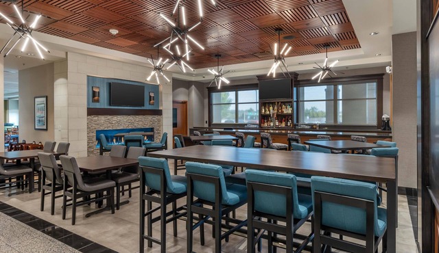 Drury Plaza Hotel Columbia East