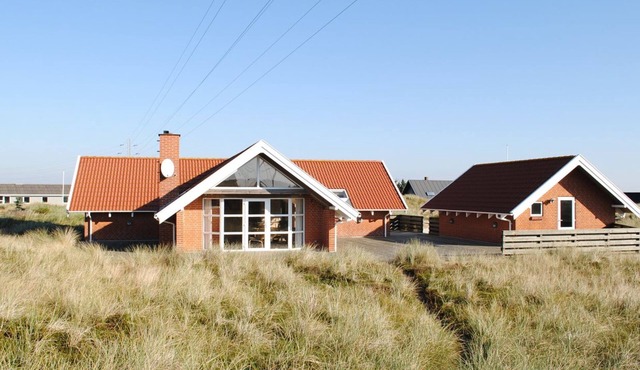 "Drusilla" - 800m from the sea by Interhome