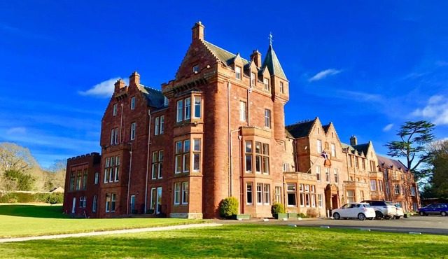 Dryburgh Abbey Hotel