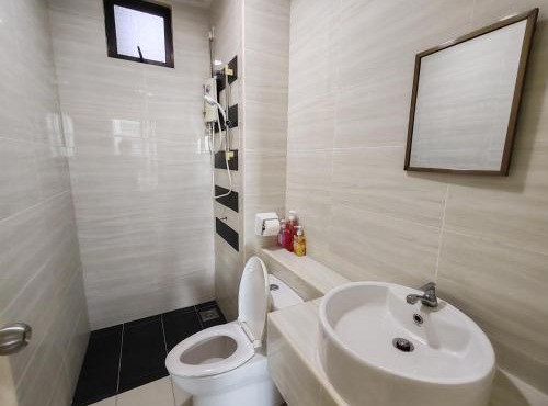 DSummit 3bedroom WiFi Netflix 5 Pax