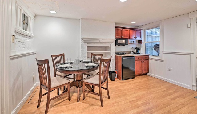 Dtwn Albany Apartment - Walkable Location!