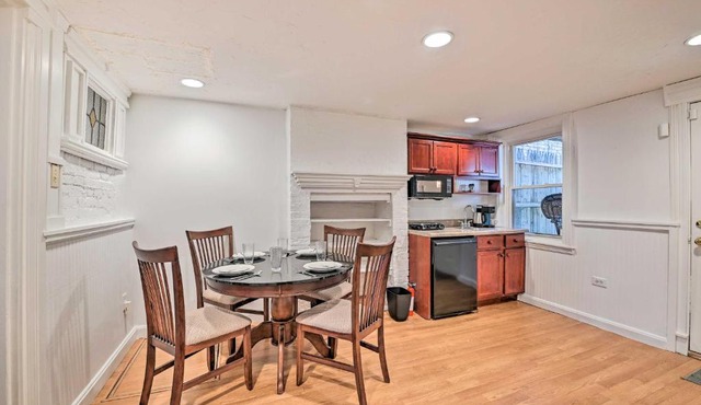 Dtwn Albany Apartment - Walkable Location!