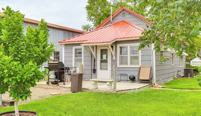 Dtwn Belleville Home w/Yard < 1 Mi to High Banks