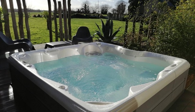 Du Hameau - HENANBIHEN