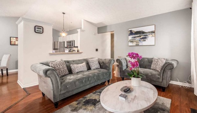 DUBLIN GETAWAY - NEAR COLUMBUS!