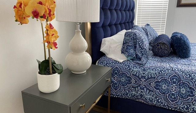 Dubuque Luxury “Hot Tub” Farmers Market