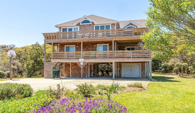 Duck Diamond - Sanderling, Ocean View, 95 Yds to Beach, Hot Tub, Sauna, Community Pool
