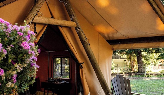 Duck Pond Oasis - Glamping