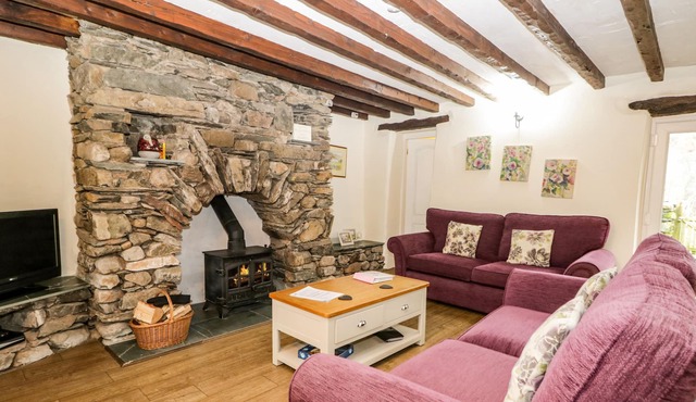 DUDDON VIEW, pet friendly, with open fire in Duddon Valley