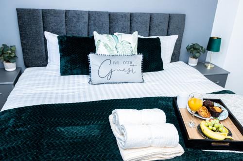 DUDLEY 3 Bed House-PERFECT FOR CONTRACTORS-FAMILIES-LONG & SHORT STAY