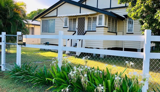 Duk 'n' Willa Beach Cottage