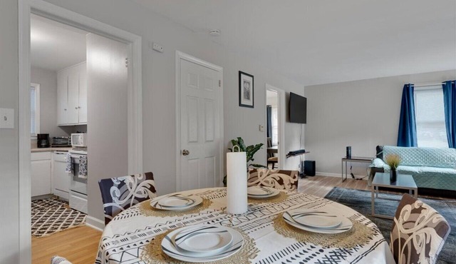 Duke East Campus 1BR Markham