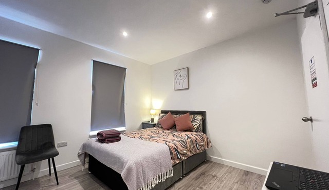 Dunamis Staycation West Croydon