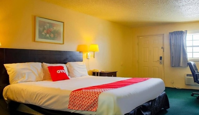 Duncan Room With Parking Near Trails And Easy Dining Access