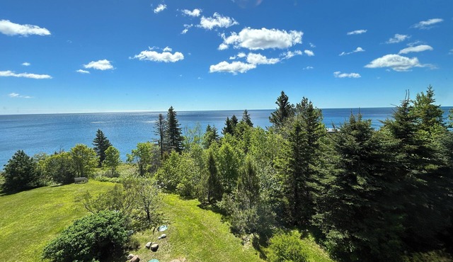 Duncan's Sea Smoke on Lake Superior's North Shore, Tofte, MN, NEW LISTING!