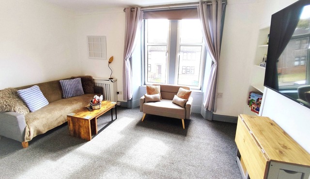 Dundee Football Stadium ApartmentnCozy 2 bedroom Apartment - Sleeps 5 guests