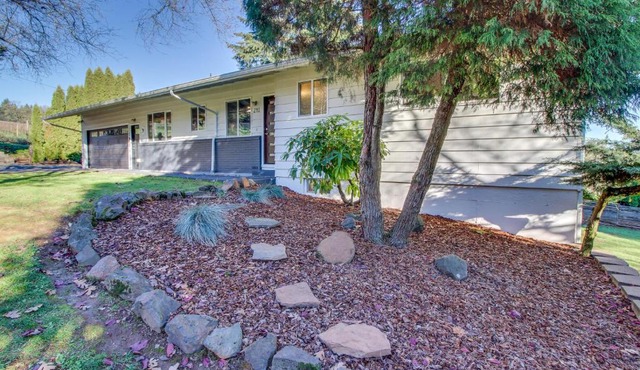 Dundee Wine Country View