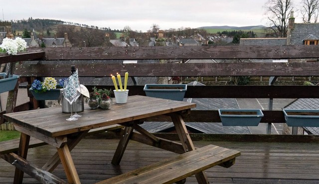 Dunedin House -Contractors - Business Travellers