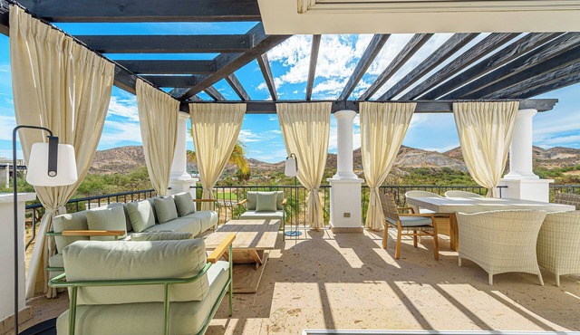 Dunes Club member use. 6 seater golf cart, concierge. Owner operated.