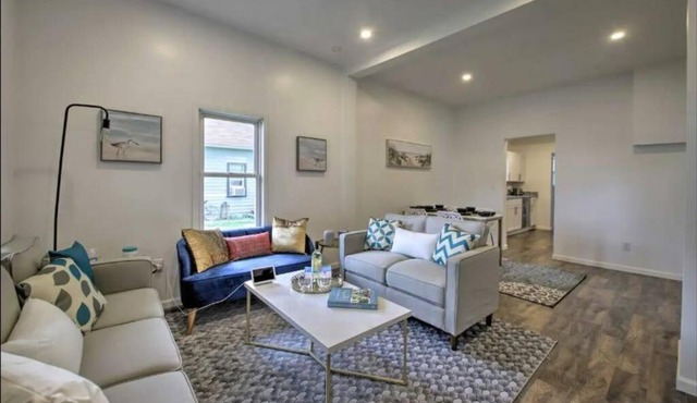 Dunes Home 3 Bedroom I 2 Baths I 2 Living rooms