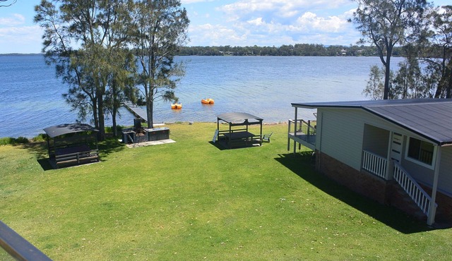 Dungowan Waterfront Apartments