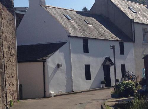 Dunnottar Cottage