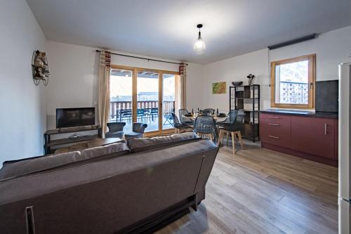 Duo Apartments with Shared 75 m2 Terrace