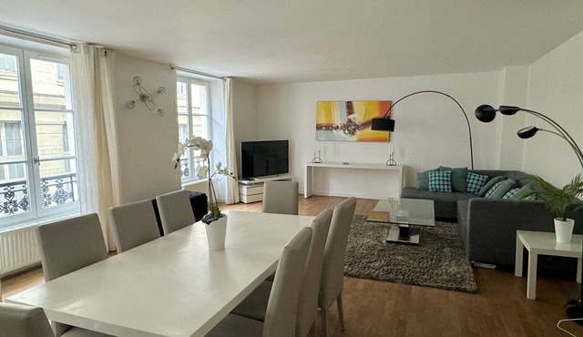 Duplex 110m² - 3 bedrooms - Saint-Germain - Jardin du Luxembourg
