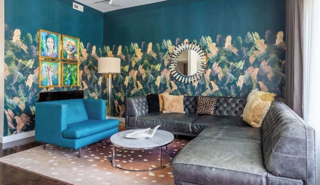 Duplex 3 Bed 2 Bath Apt Steps from Lincoln Square