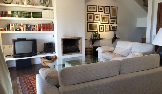 Duplex 3 Bed Rustic Style, Fireplace, Terrace & Cadí Views