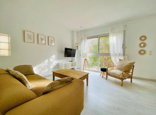 Duplex 3 Chambres Proche Gare Clim, WIFI, parking